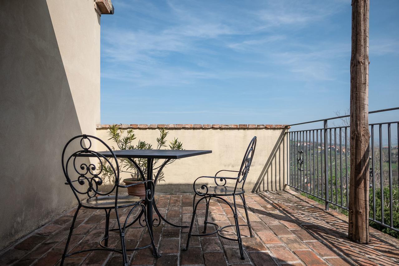 Bed and Breakfast Il Castellaro Borghi Exterior foto